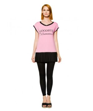 PEPITA 9041 Maxi t-shirt rosa nero con balza a pieghe e stampa