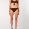 Bikini Liu Jo color terra con balconcino a ferretto, logo strass in tinta e slip con coulisse regolabile.