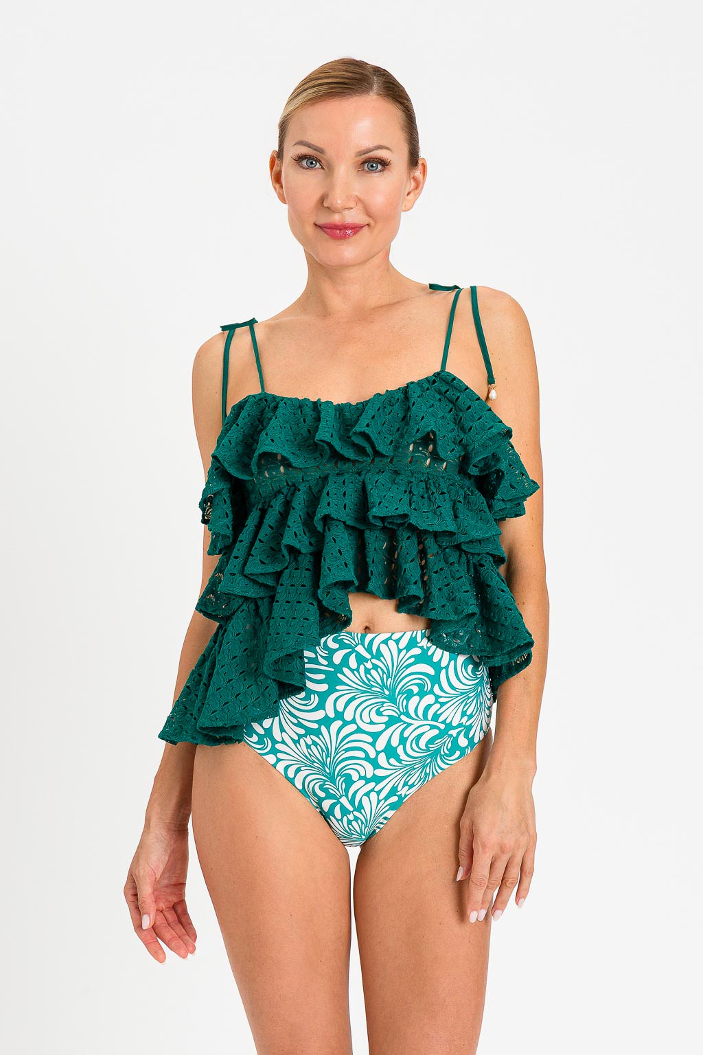 Top Asimmetrico Twinset in Pizzo Jacquard Crochet con Balze e Perle – Light Emerald - immagine 3