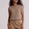 Maglia a mezze maniche da donna marchio Mimì Muà Firenze colore cammello ricoperta di paillettes con scollo tondo e bordi a costine su Origami Store