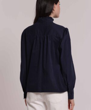 Mimì Muà Firenze – Camicia "Blu" in Velluto Made in Italy con Collo Alto e Rouches - immagine 4
