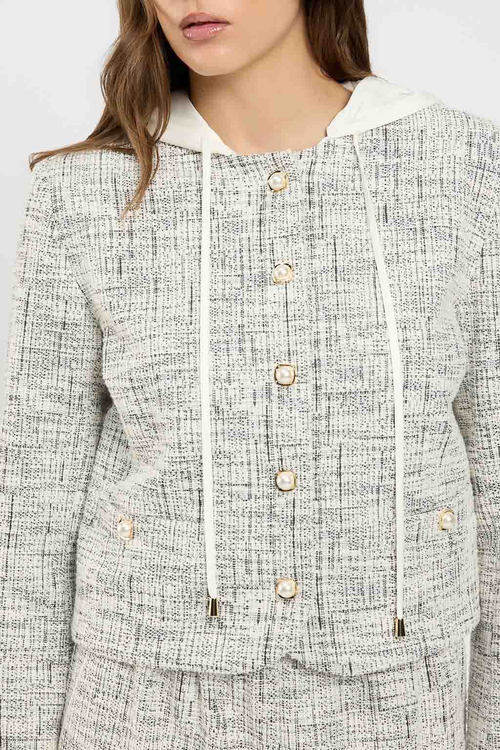Twinset – Giacca "Tweed Off White / Nero" in Felpa Intrecciata - immagine 2