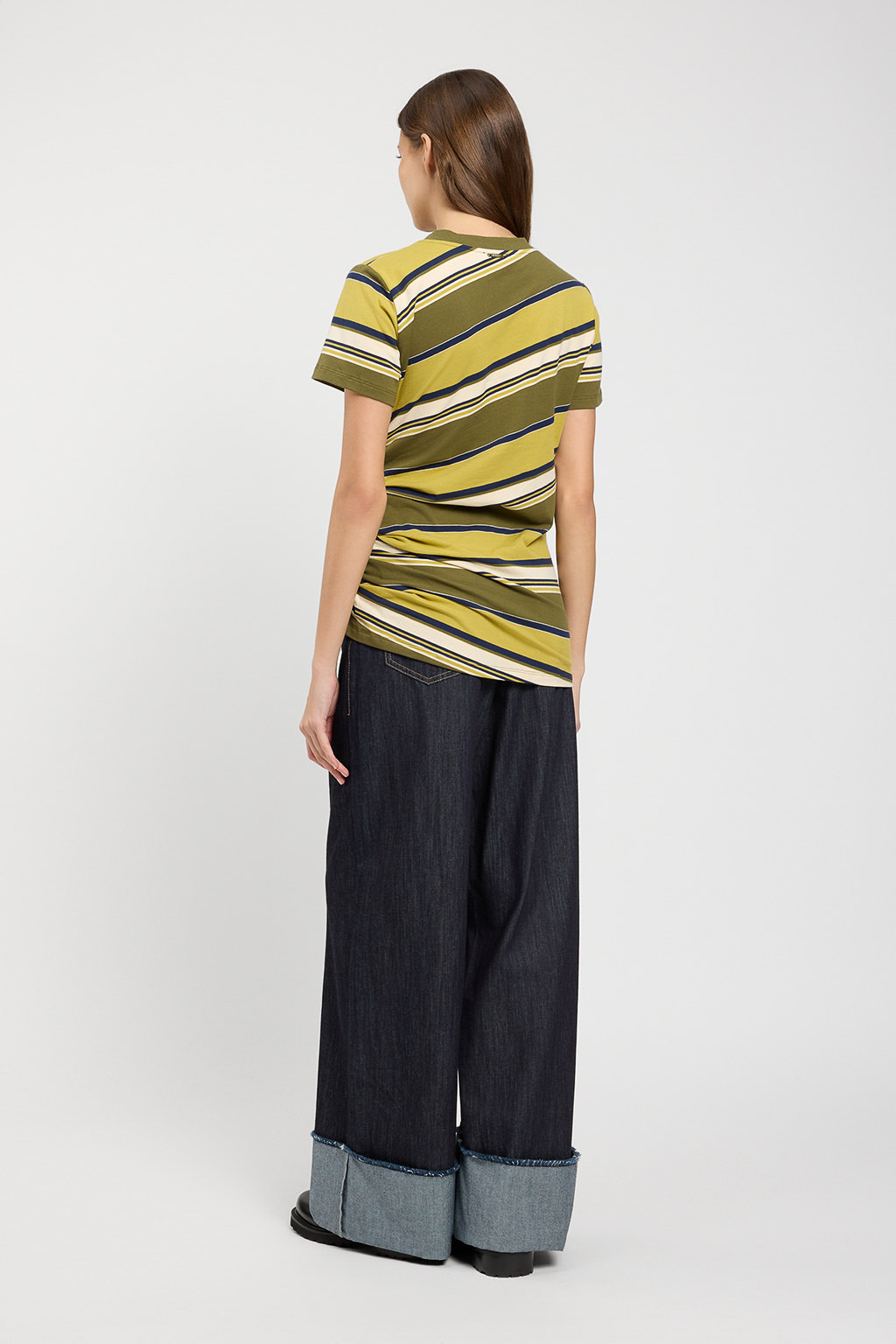 TWINSET – Jeans Flare "Indaco" in Puro Cotone con Risvolto al Fondo - immagine 3
