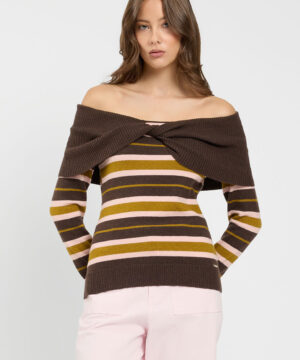 Maglia da donna a righe riga mocha shiny marchio TWINSET con scollo Bardot a spalle scoperte e risvolto incrociato sul davanti su Origami Store