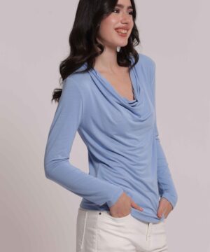 Mimì Muà Firenze – Blusa "Azzurro" in Viscosa Stretch Made in Italy con Scollo Drappeggiato - immagine 3